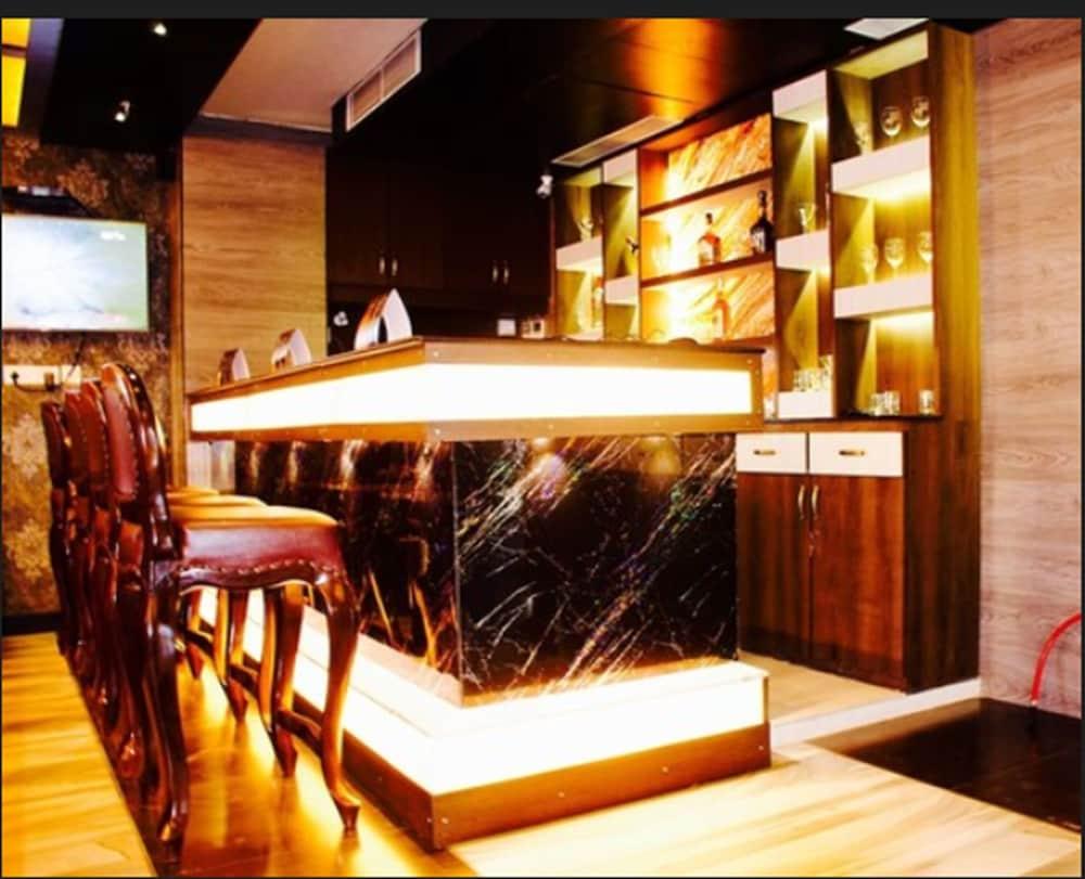 Ethnotel, Kolkata Airport Екстер'єр фото