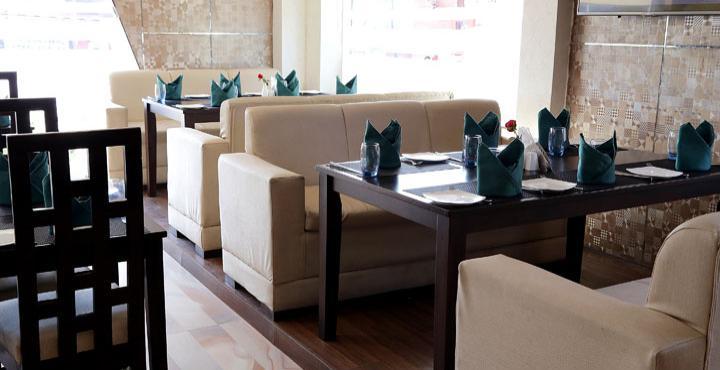 Ethnotel, Kolkata Airport Екстер'єр фото