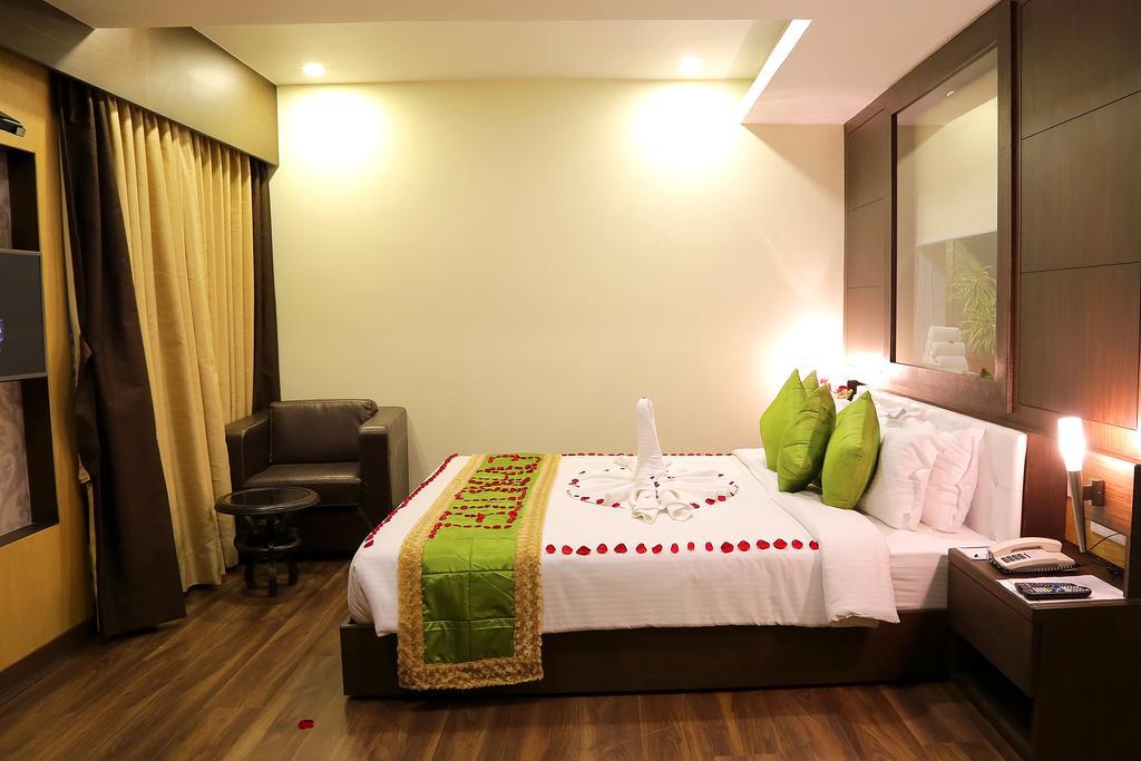 Ethnotel, Kolkata Airport Екстер'єр фото