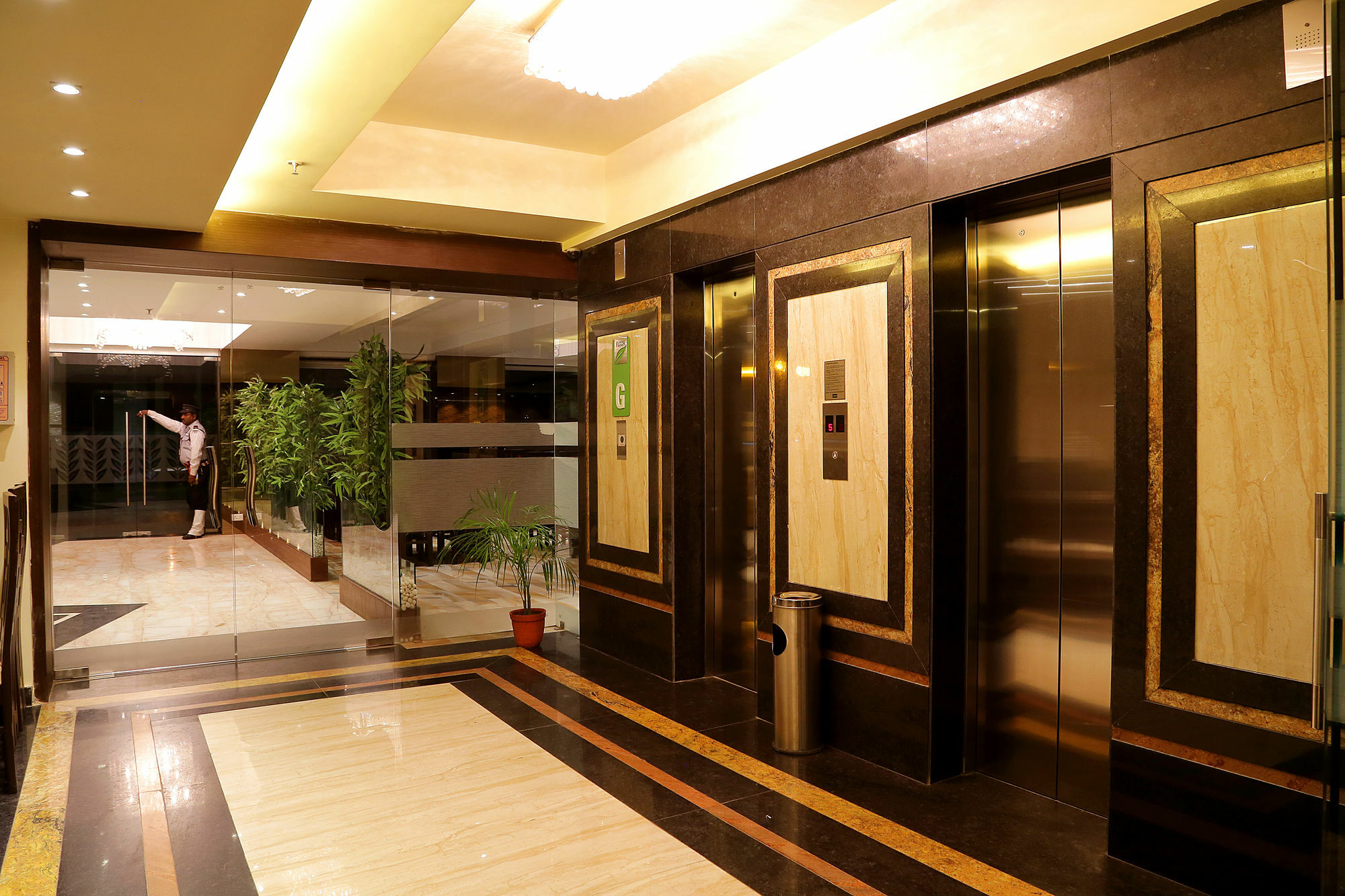 Ethnotel, Kolkata Airport Екстер'єр фото